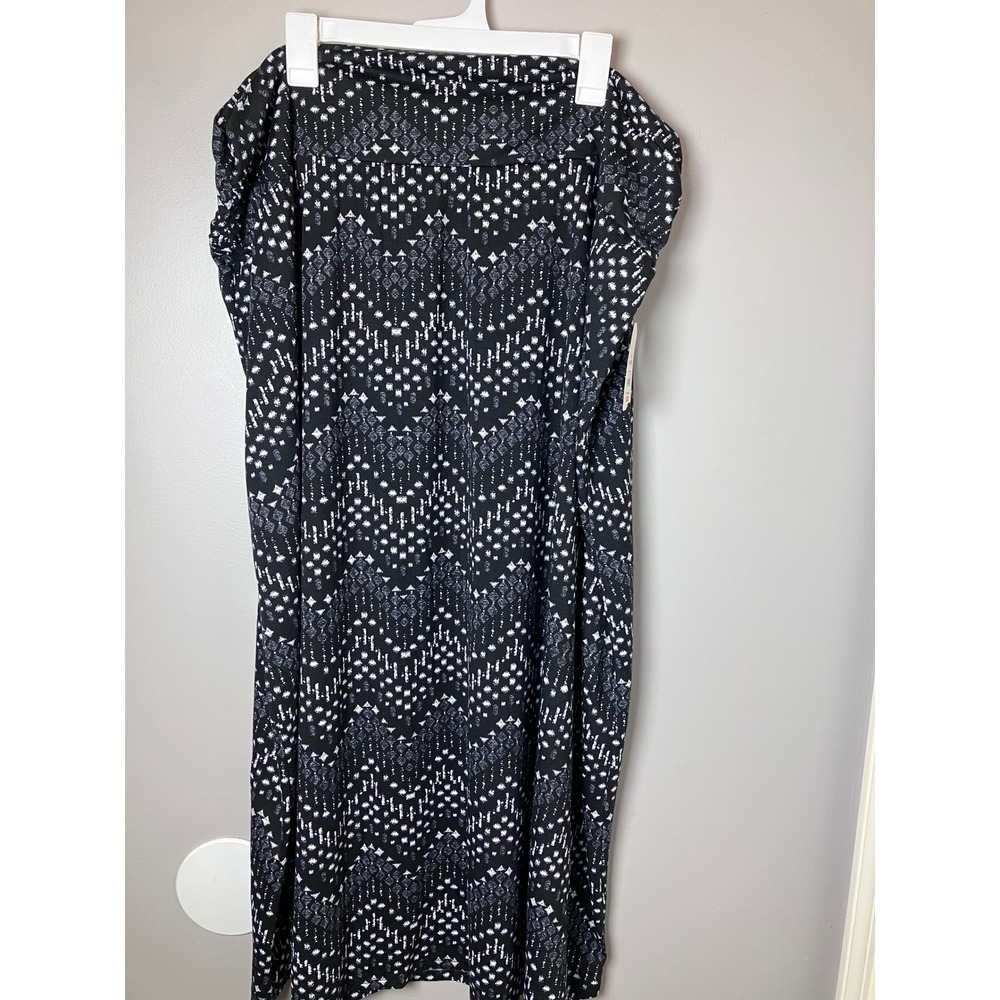 Faded Glory Womens 4X Black White Ikat Geometric Maxi Skirt NWT
